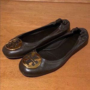 Tory Burch chocolate brown Revas